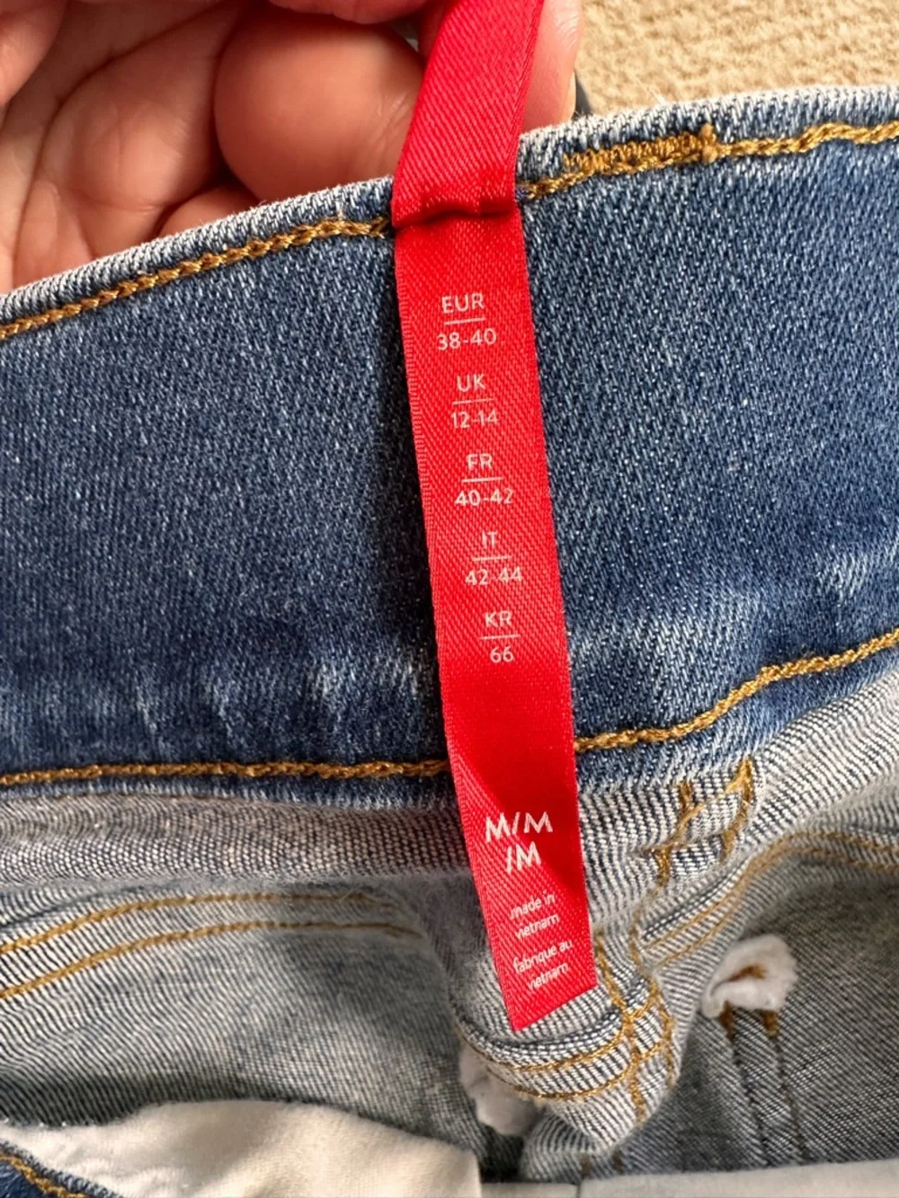 SPANX Dark Blue Flare Jeans - Picture 6 of 8